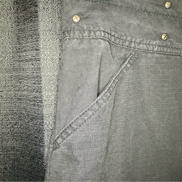 Vintage MAC GIRL Goth Shirt W/ POCKETS!!! - Picture 5 of 10